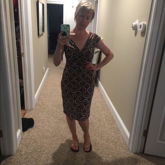 Pattern Dress - Picture 2 of 5